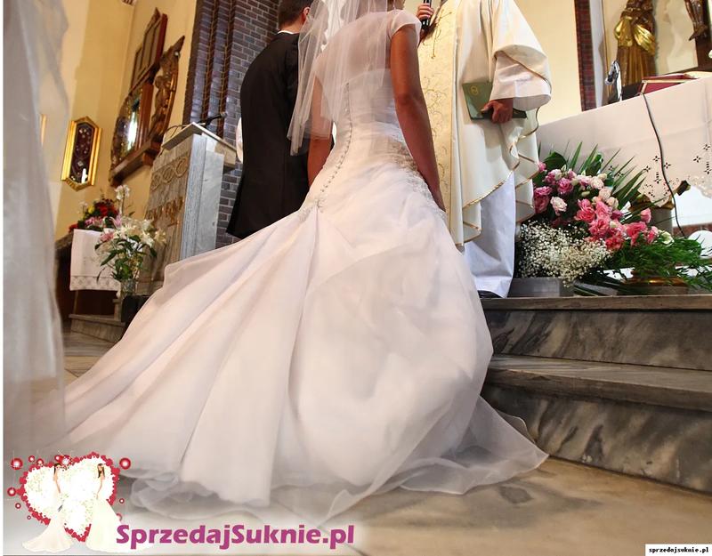 Materiały welonów ślubnych
