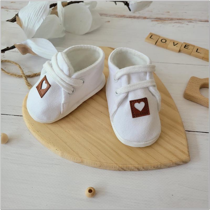 Wybór butów dla niemowląt