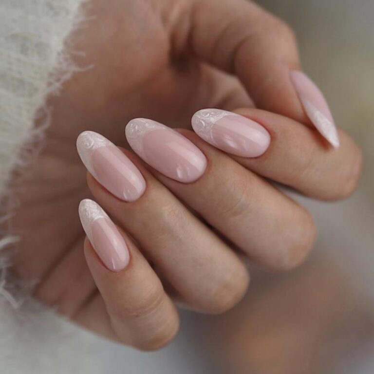 Czy manicure hybrydowy naprawdę szkodzi twoim paznokciom? Oto fakty, które musisz znać
