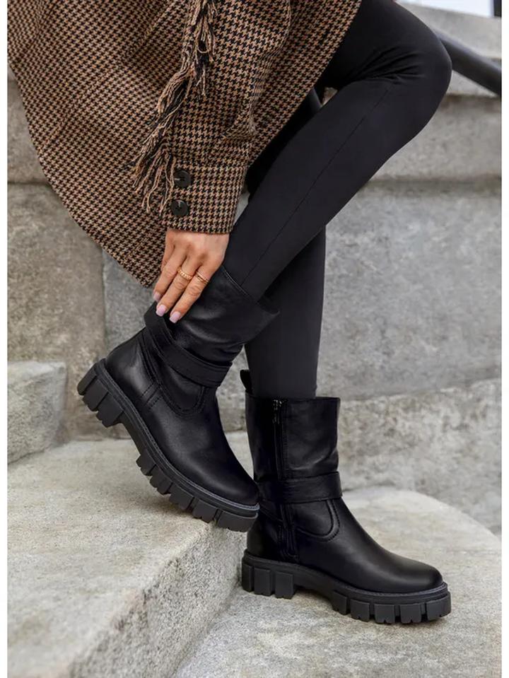 Buty do jesiennej sukienki