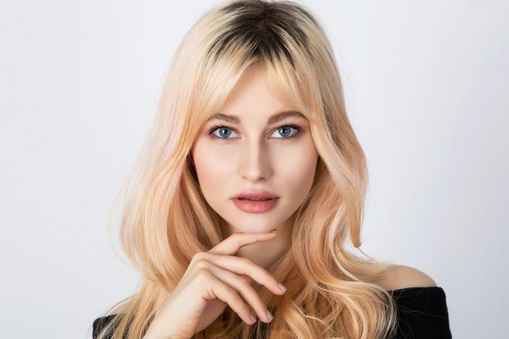 Jak skutecznie farbować tylko odrosty i uniknąć zniszczenia reszty włosów