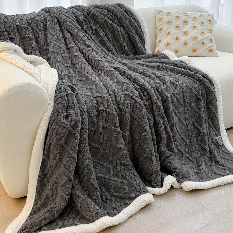 Jak właściwie dobrać rozmiar narzuty na materac 160x200?