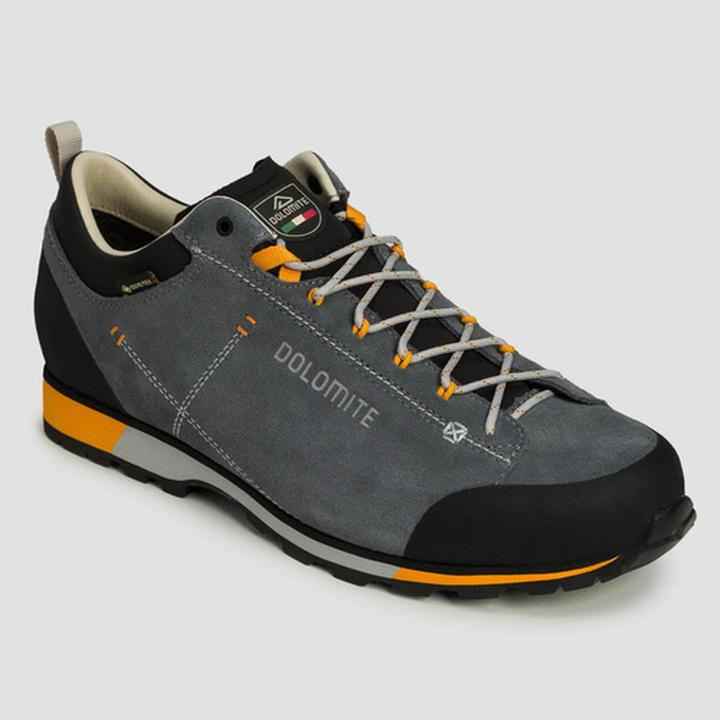 Jakie buty turystyczne wybrać na górskie szlaki?